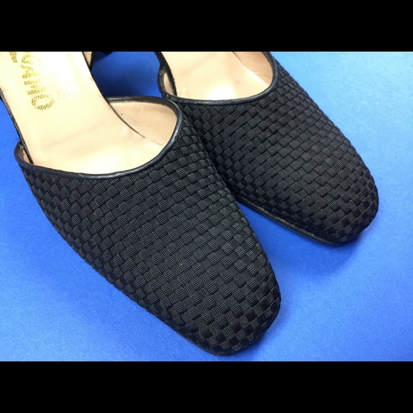 Ferragamo Black Leather Heels Slingbacks 8.5 AA - Picture 3 of 8